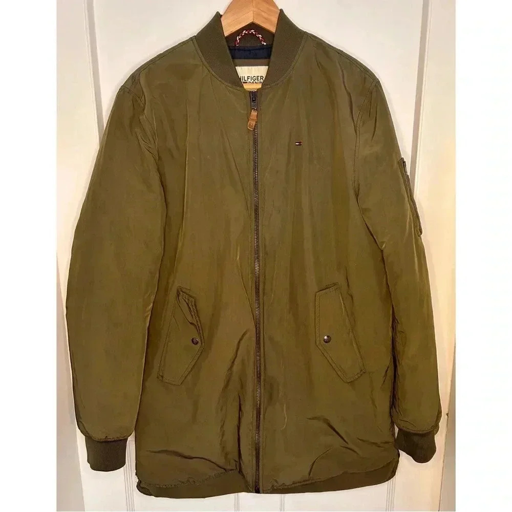 Men’s Tommy Hilfiger Coat in Olive Green Size Medium